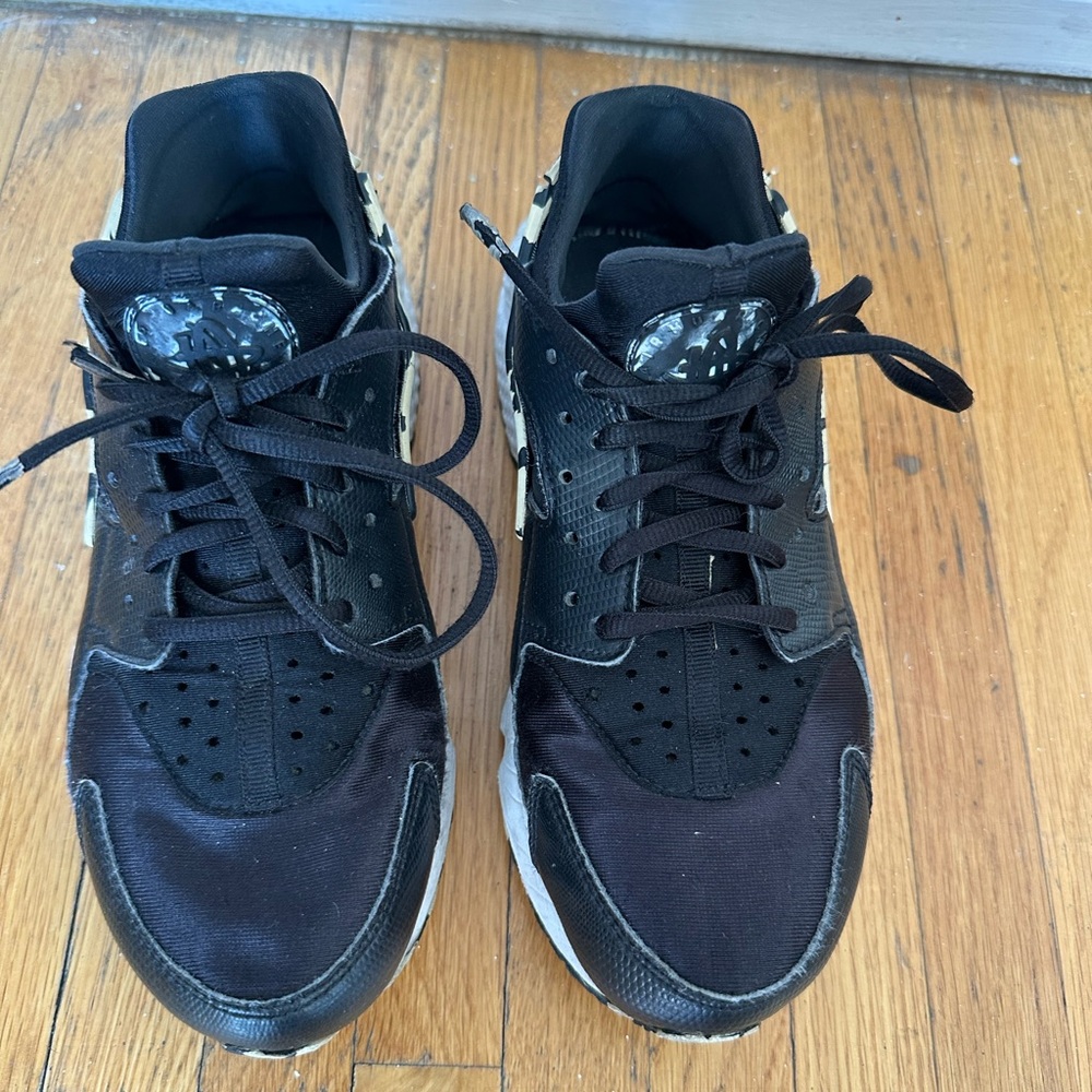 Nile shoes